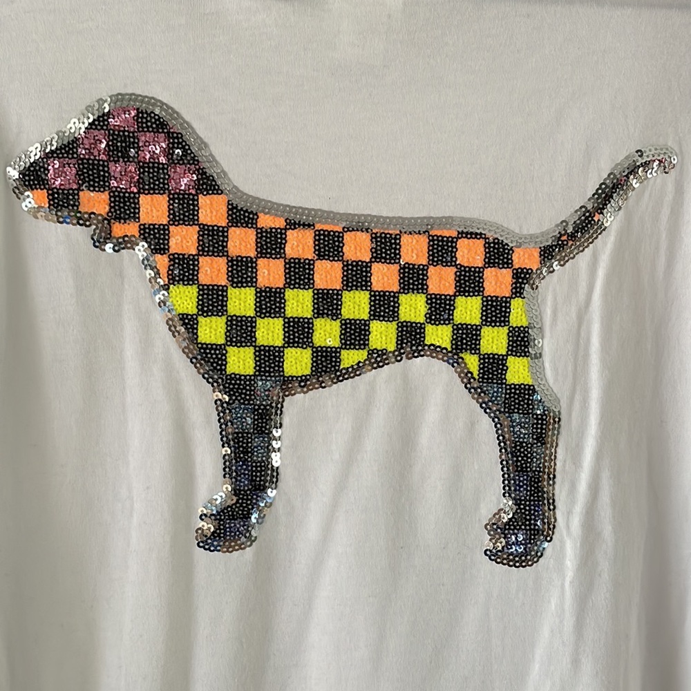 PINK Victoria's Secret White Tee with Checkered Dog Design
